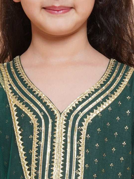 Girls Green Anarkali Gotta Patti Kurta & Trousers set With Dupatta