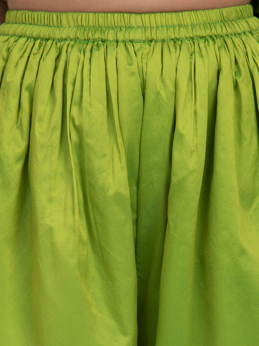 Girls Green-Printed Kurta and Punjabi Pants With Dupatta Dress