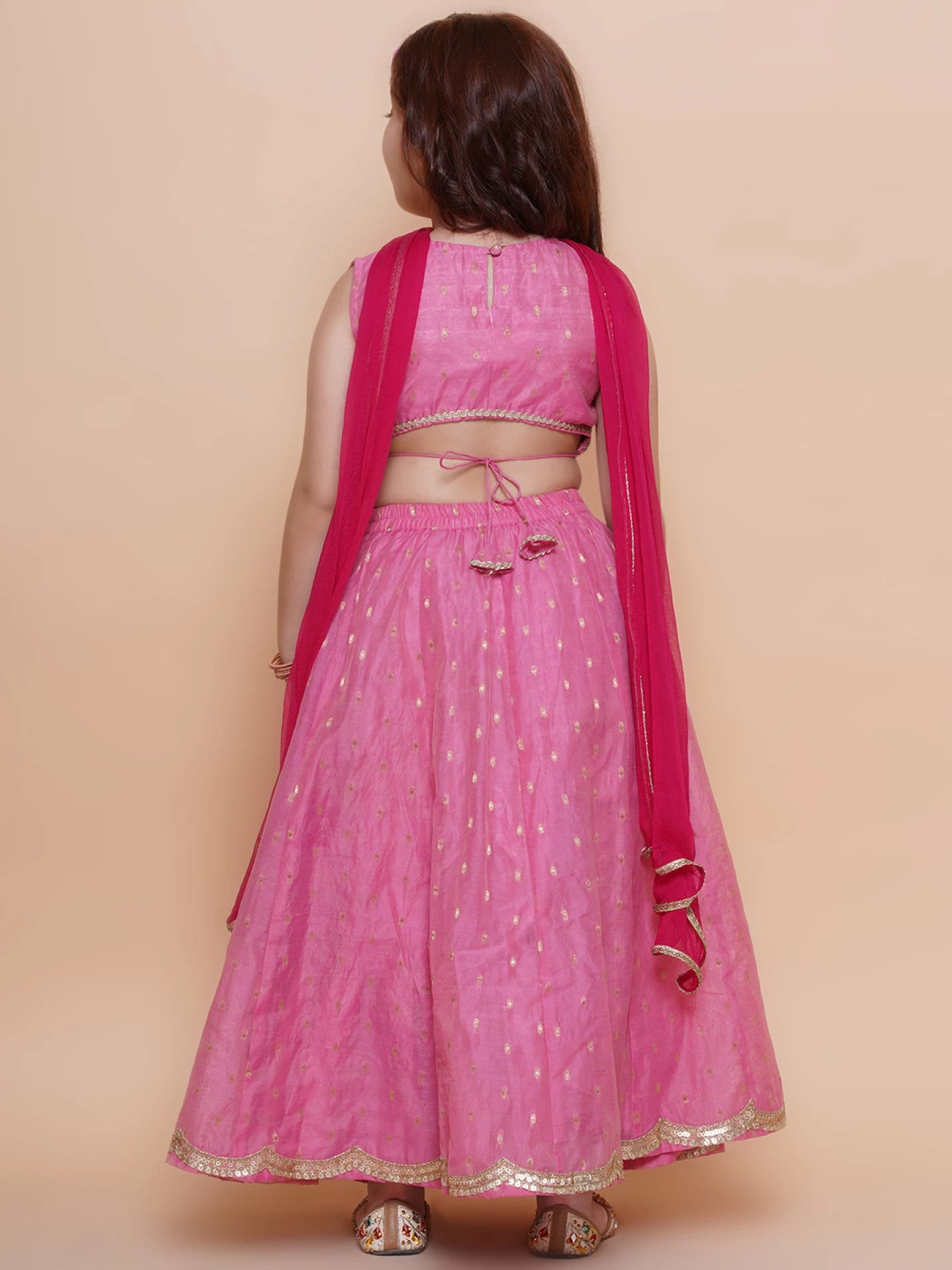 Girls fancy Pink embroidered Choli & Pink Design Lehenga With Dupatta Ethnic dress